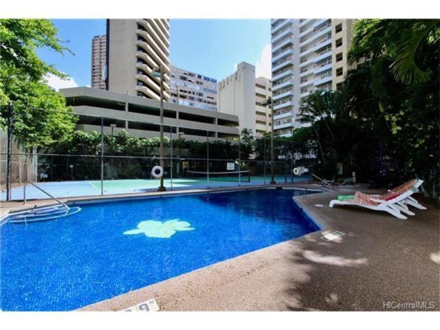 Waikiki Steps To Beach-mall Free Parking-wifi Apartamento *