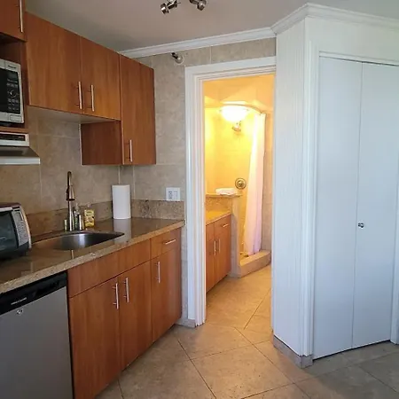 Waikiki Studio Steps To Beach-Mall Free Parking-Wifi Honolulu Room photo